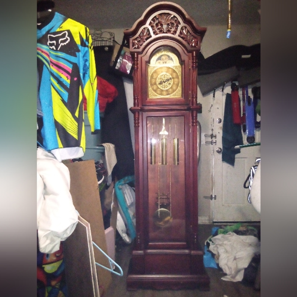 Grandpa clock 6ft clock